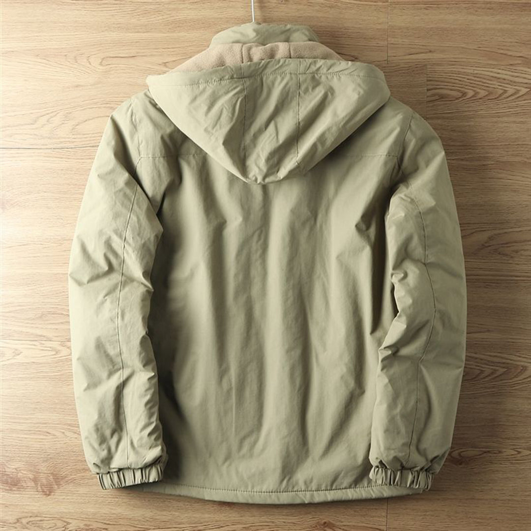 ALPINEGUARD - Jacke für den Outdoor-Einsatz