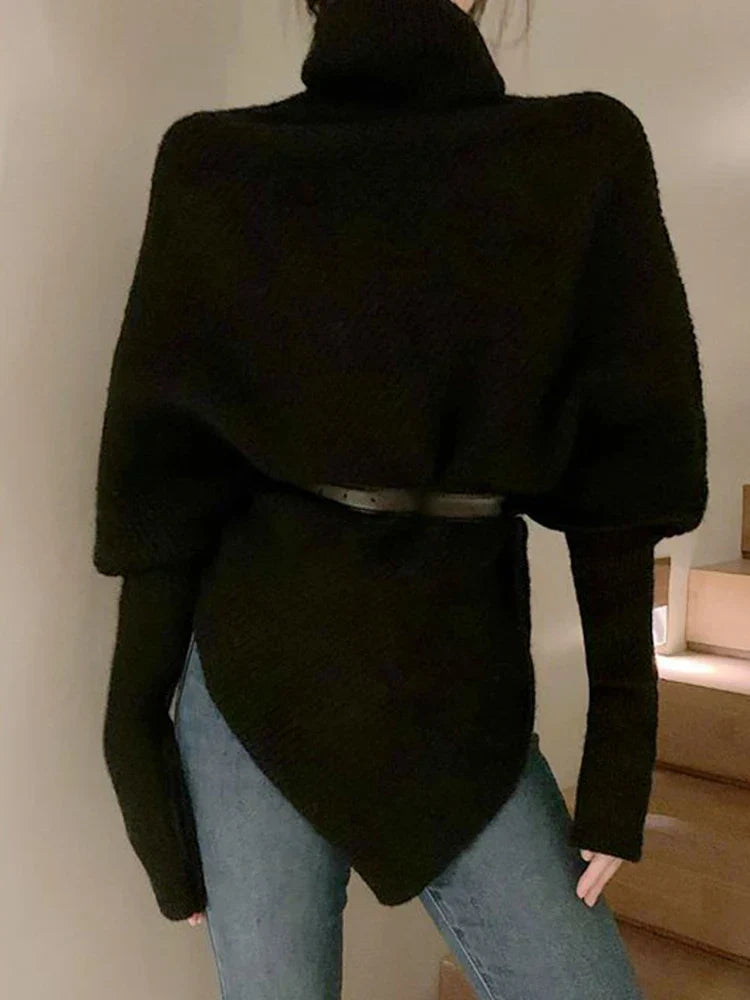 Marian | Unregelmäßiger Rollkragenpullover