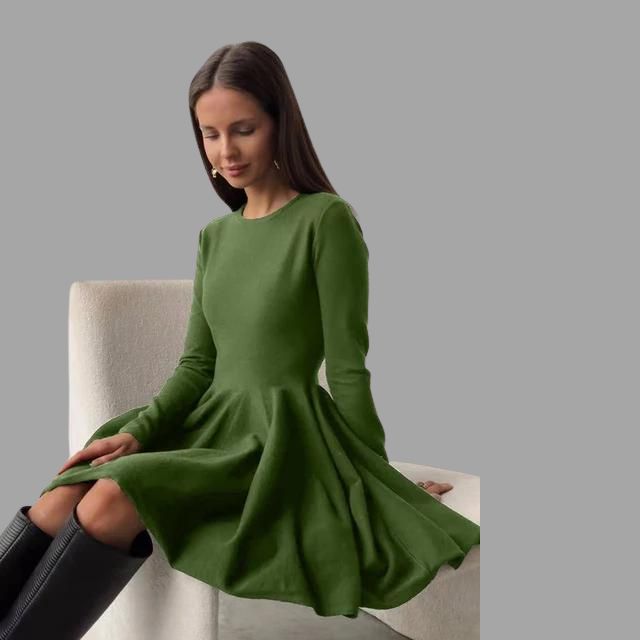 Baleriny | Elegantes Sweaterkleid mit langen Ärmeln und Plisseerock