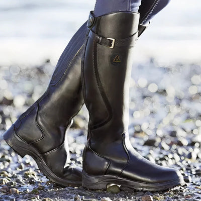 Wasserdichte modische Stiefel mit Schnallen unterhalb des Knies