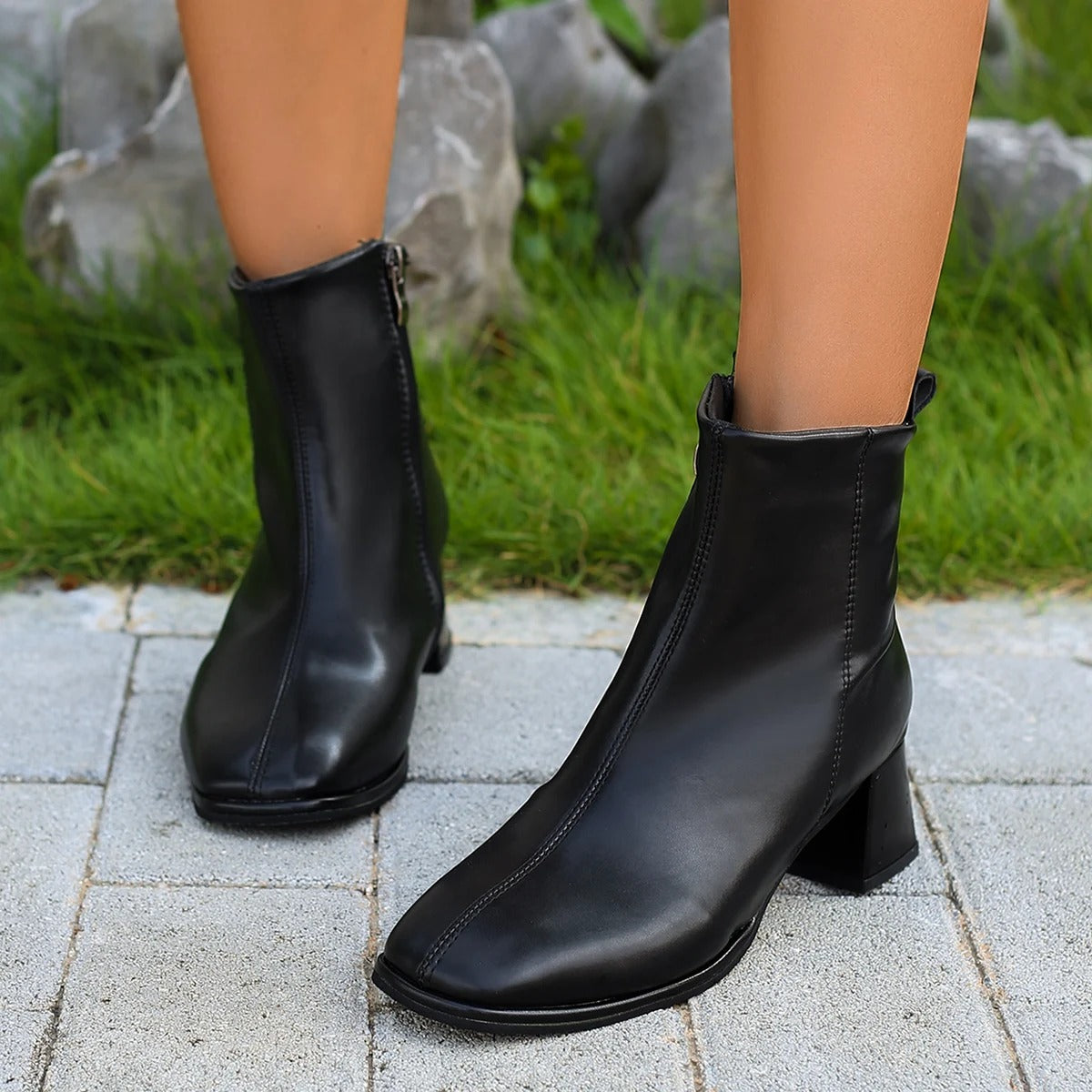 Dorotie | Chunky Heeled Lederstiefeletten mit Reißverschluss