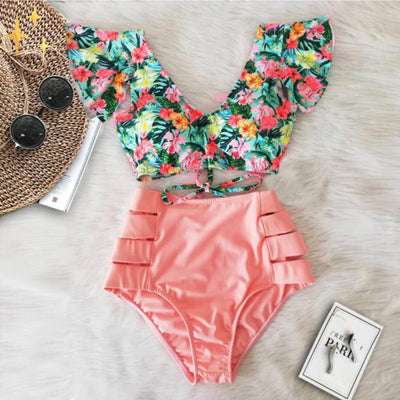 Flora Bikini Set mit hochtailliertem Unterteil und gerafftem Oberteil für einen verspielten und koketten Look